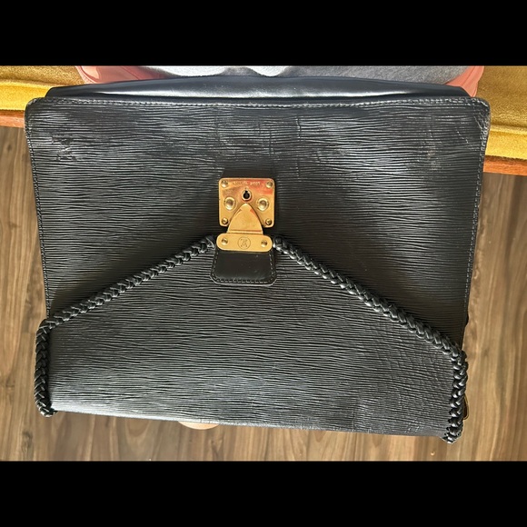 Black Louis Vuitton epi leather briefcase style tote - Picture 2 of 11